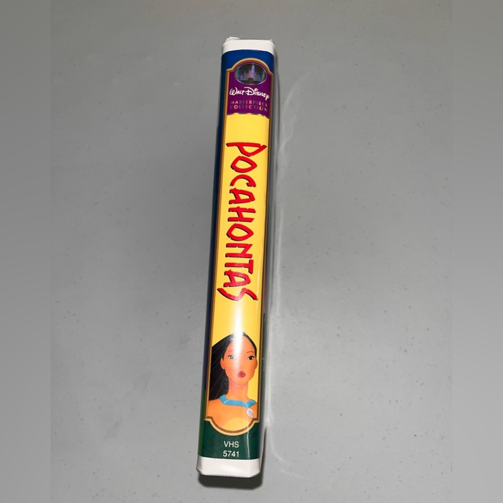 Disney’s Masterpiece Collection Pochahontas 5741 VHS Movie - Picture 3 of 14